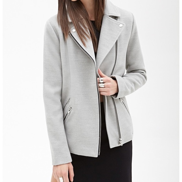 Forever 21 Jackets & Blazers - ✨3 for $15 NWT f21 woven boxy moto jacket m gray